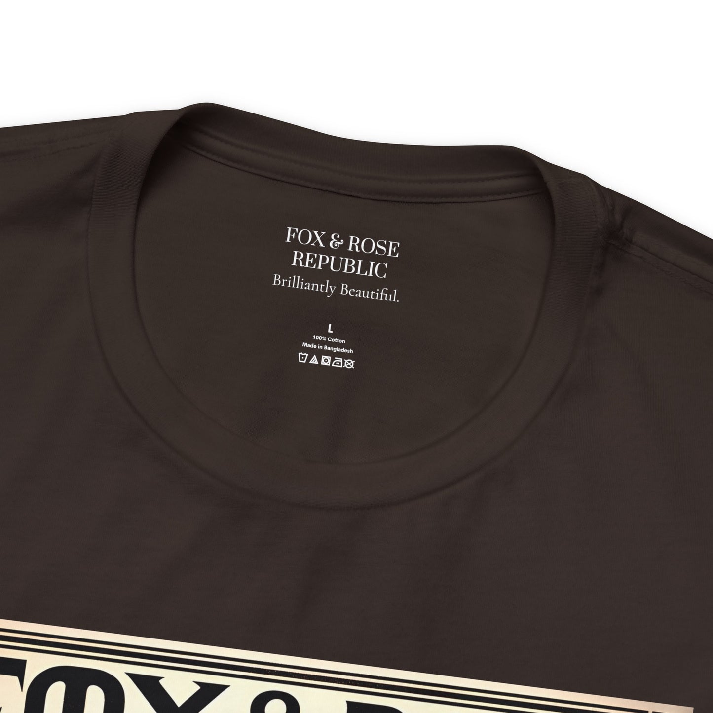 Fox & Rose Republic Skater Fox Unisex Jersey Short Sleeve Tee